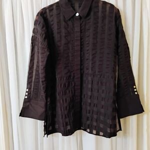 MarlaWynne Black Textured Shadow Strip Button Front Blouse With Cuffs